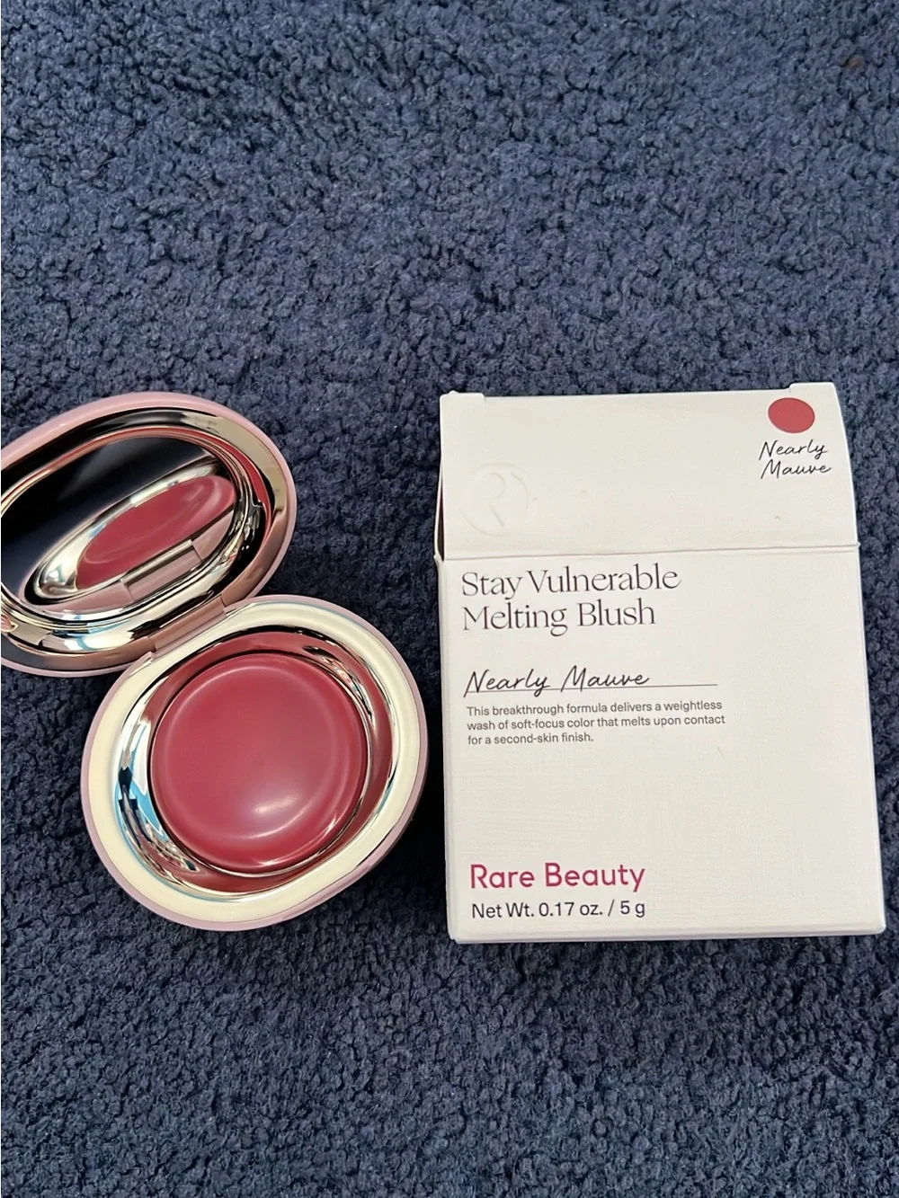 Rare Beauty Stay Vulnerable Melting Blush — mauve-pink
